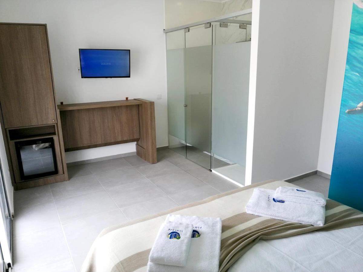 Suites Paradise Algarve Quarteira Eksteriør billede